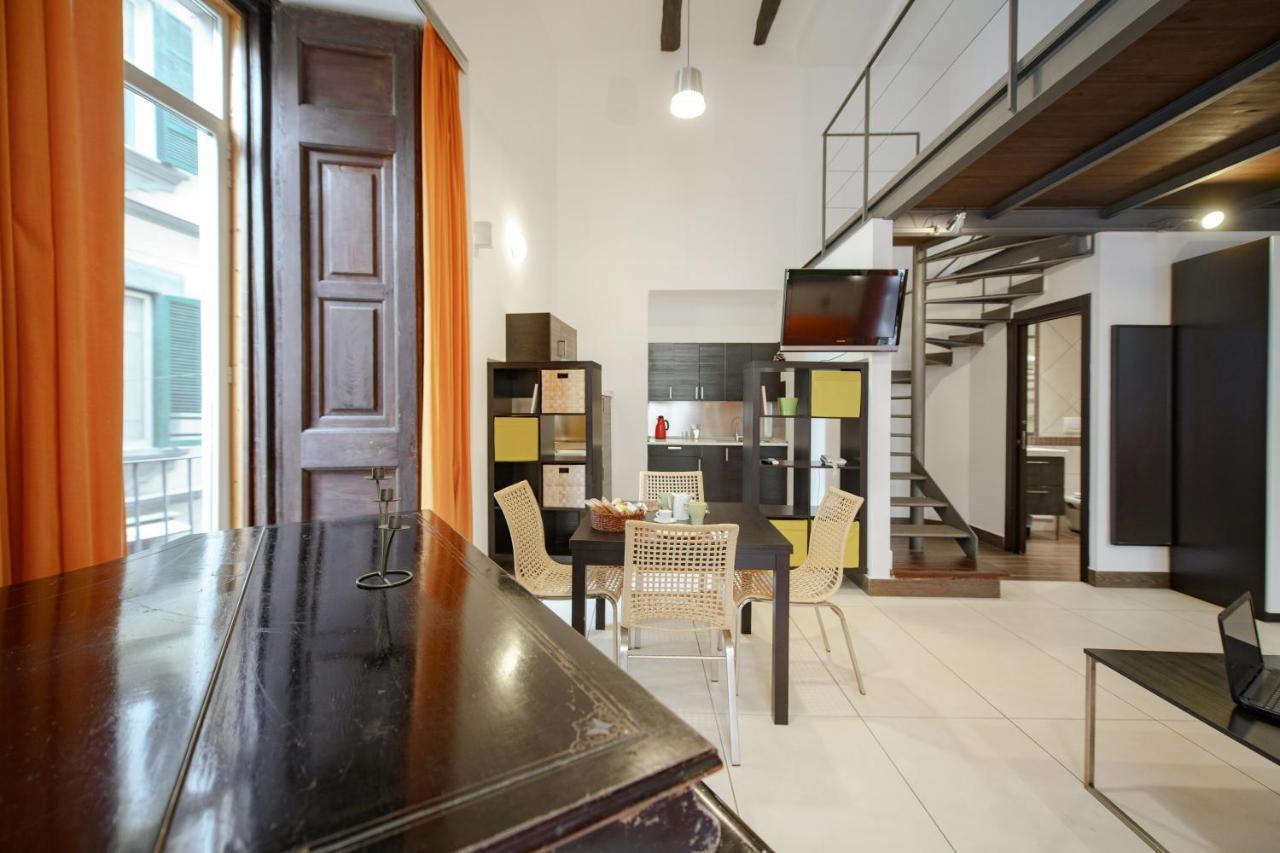 Residenza Pizzofalcone Nápoles Exterior foto